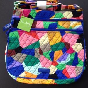 NWT VERA BRADLEY LG TRIPLE ZIP HIPSTER POP ART